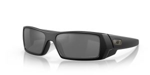 OAKLEY GASCAN MATTE BLACK FRAME BLACK IRIDIUM POLA